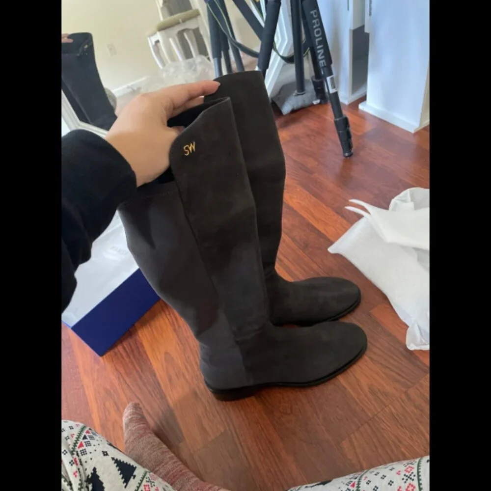 Stuart Weitzman Keelan City Suede Knee-High Boot Size 8.5